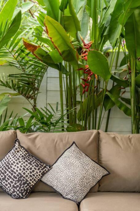 Villa Designer New 3Bdr - Lush Garden+Pool Gili Trawangan Exterior foto